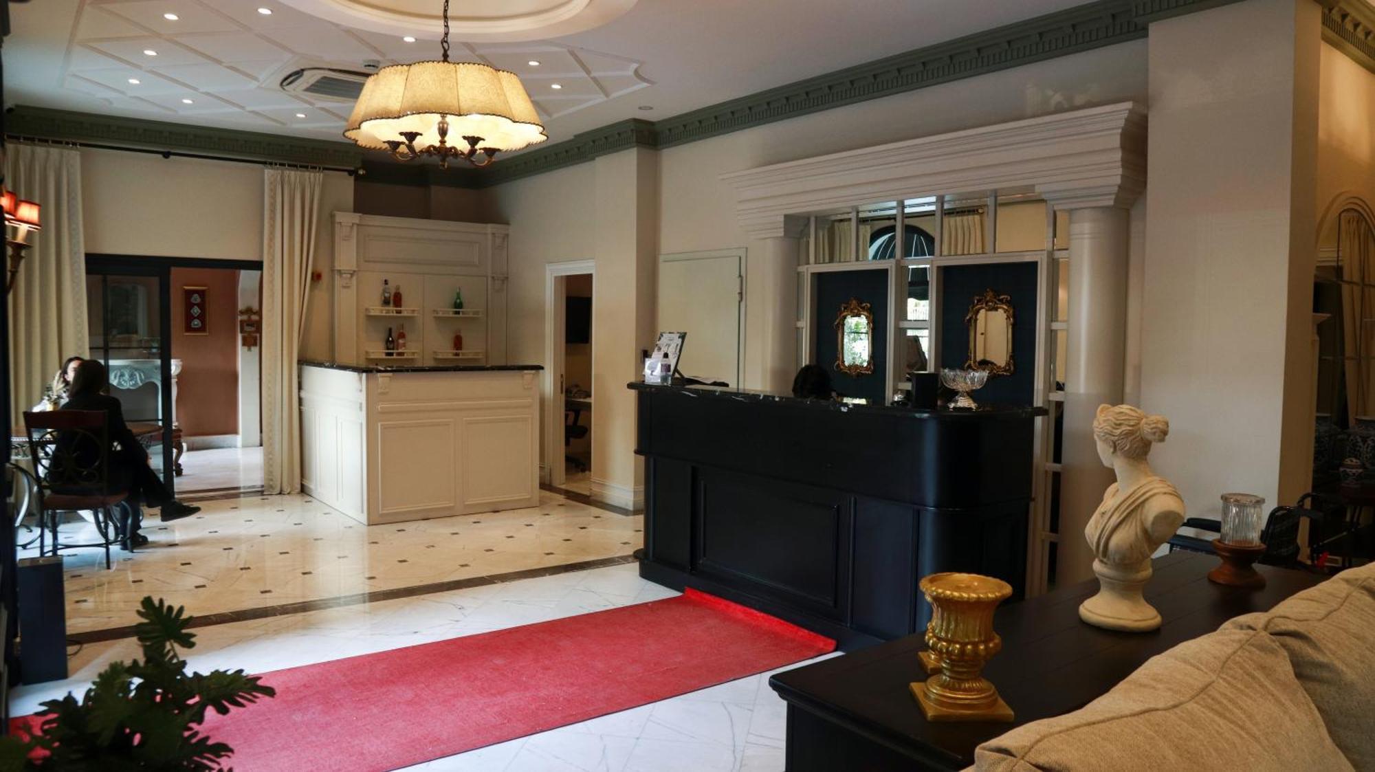 Dbd Hotel Bayrakli Smirne Esterno foto